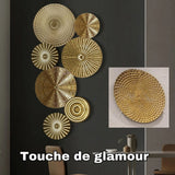 Décoration-murale-dorée-touche-de-glamour