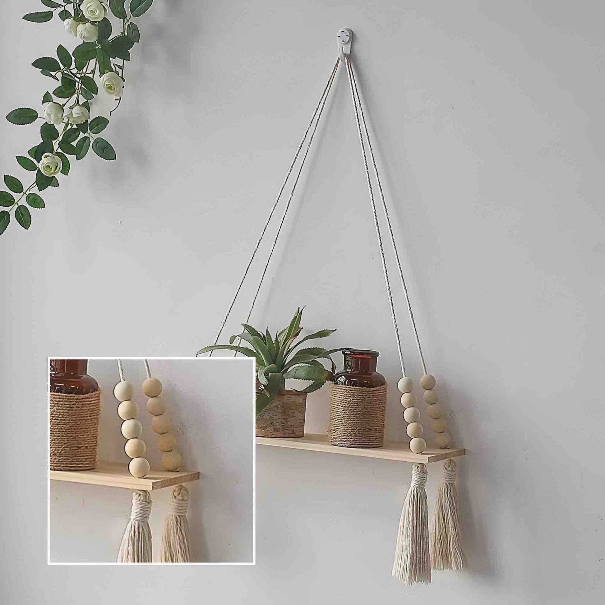étagère en bois Macramé perles détail